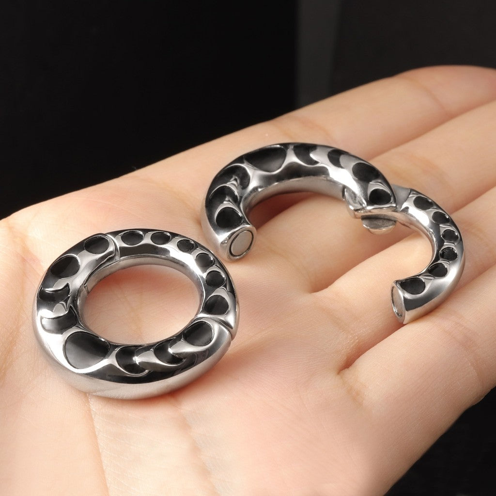 Ear Weight Hanger Moon Phases Stretched Ear/ High Quality 316L Steel Metal Gauges/ Clasp Ear Weight Easy to Use/ Ear Plugs