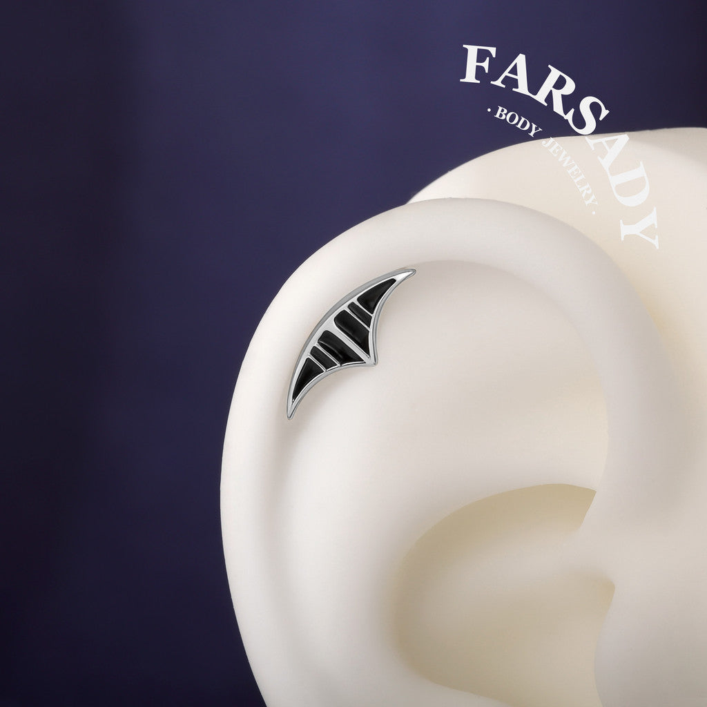 Lunar EclipseThreadless Labret Stud